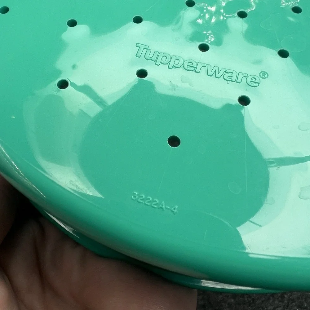 Tupperware 3 Piece 7